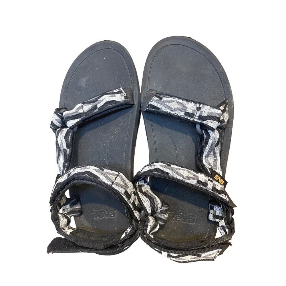 Geometric Pattern Teva Sandals Women's size 7/Youth size 5